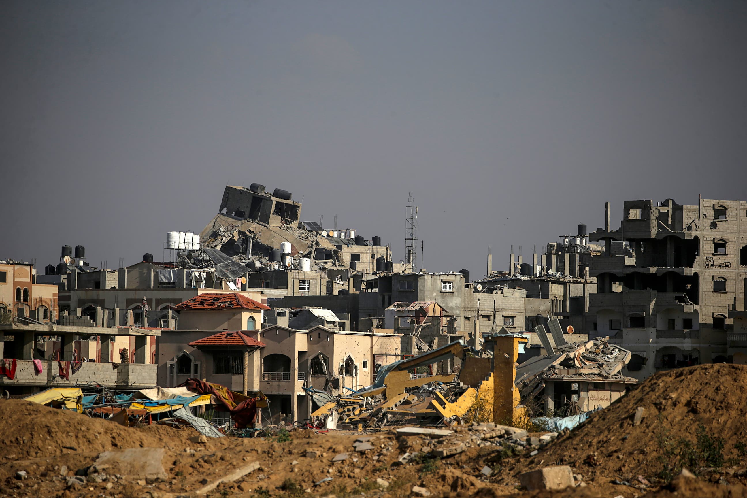 전쟁 끝나려나? 방산주 내리고 재건주 오르고 / 데일리바이트(DAILY BYTE)